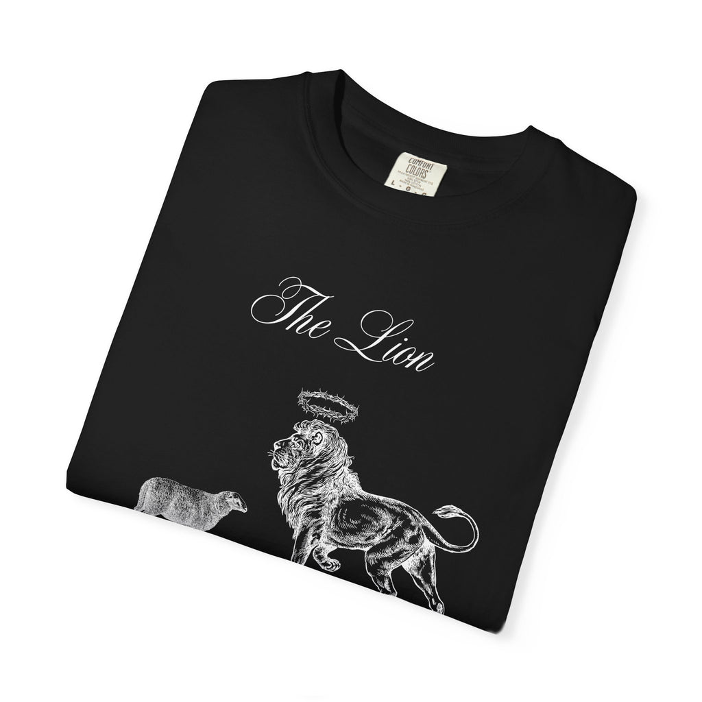 The Lion Protects T-shirt